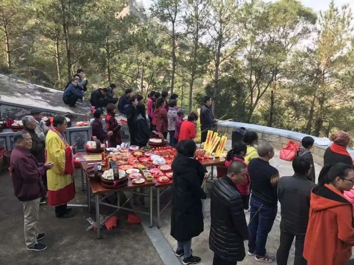 莆田家族的祭祀活动现场.jpg